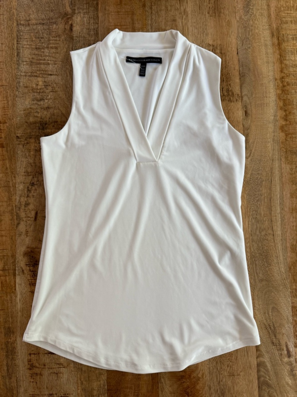 White House Black Market Sleeveless V-Neck Blouse Ivory XXS